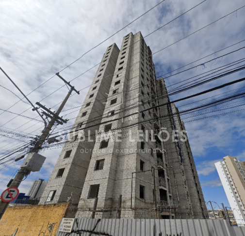 Foto de Terreno de 6.171m² | Constr. de 18.970m²