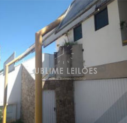 Foto de Terreno de 288m² | Constr. de 332m²
