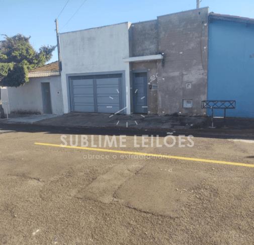 Foto de A) Casa | Terreno de 250m² | Constr. de 158m²