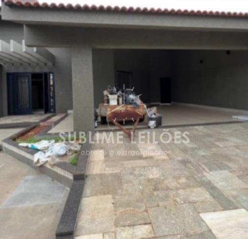 Foto de Terreno de 672m² | Constr. de 484m²