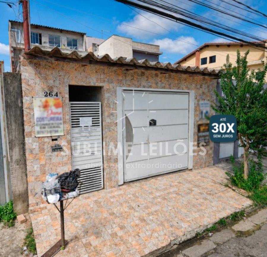 Terreno de 300m² | Constr. de 373m²