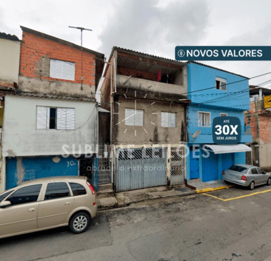 Terreno de 566m² | Constr. de 941m²