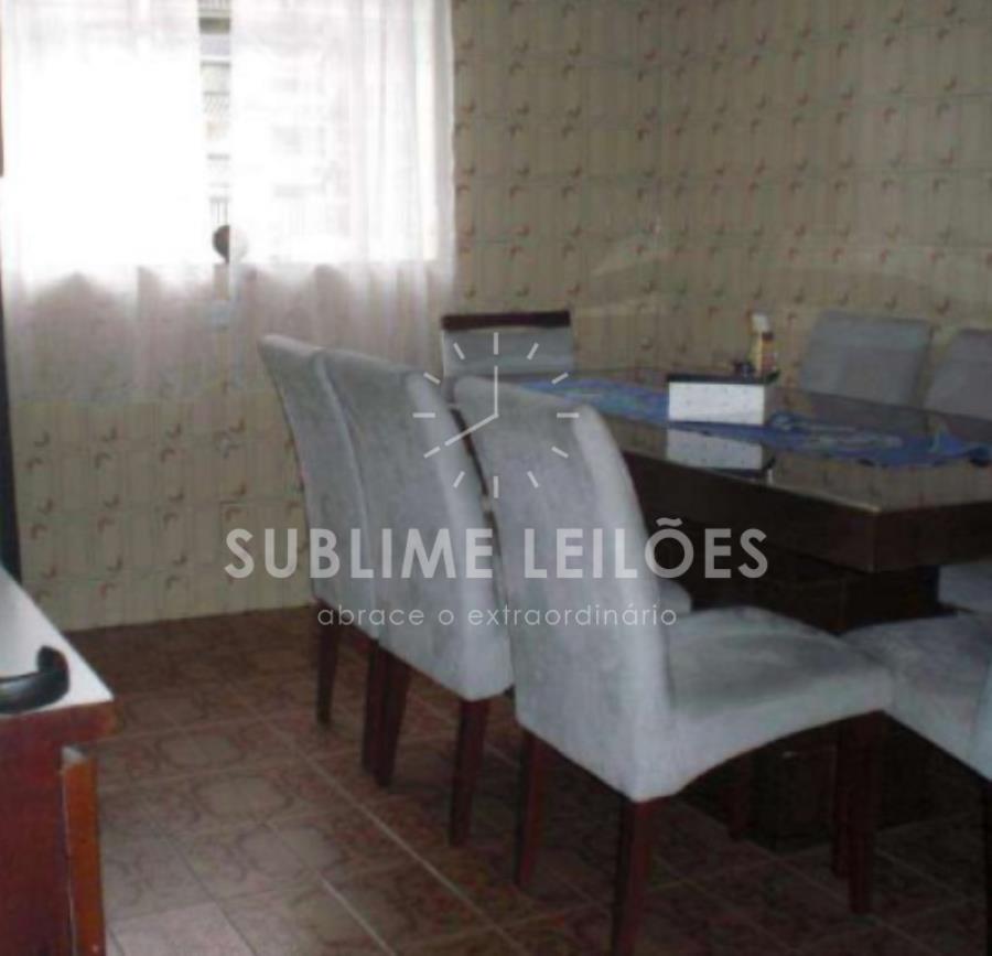 Terreno de 135m² | Constr. de 130m² Sobrado em Santo André, localizado em Santo André - SP, bairro Parque Novo Oratório