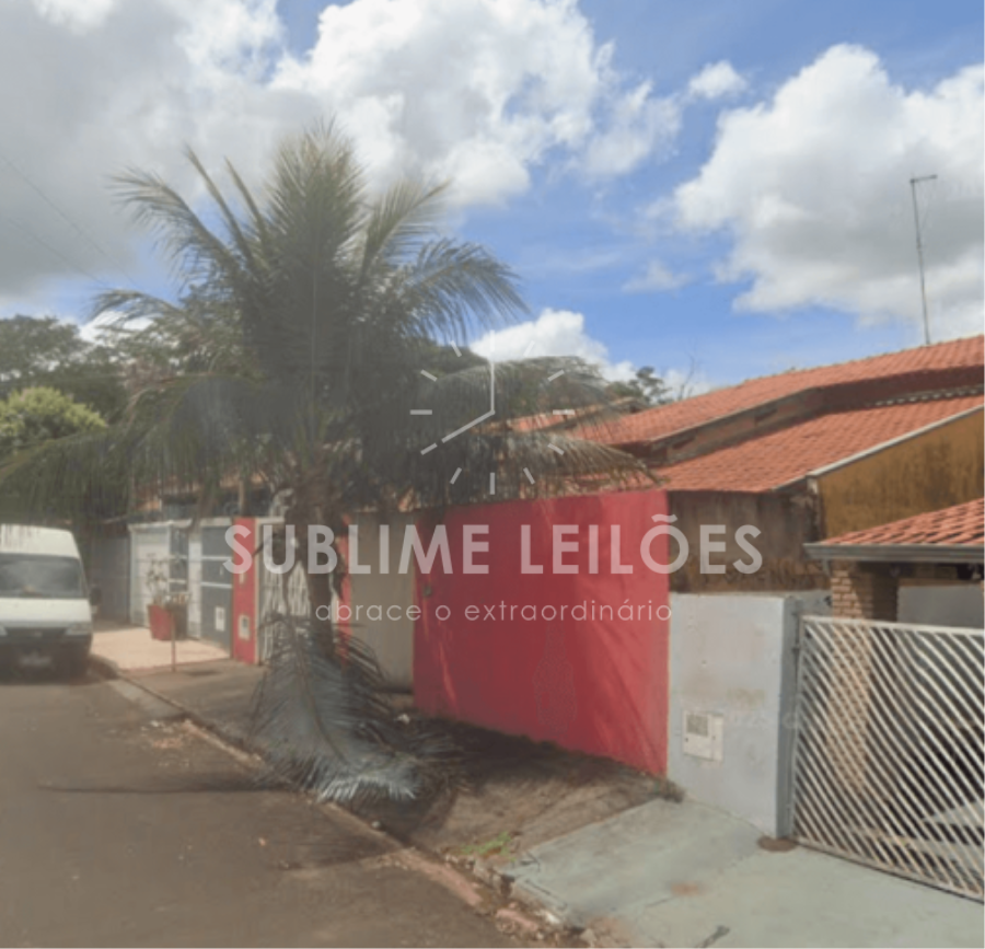 Terreno de 233m² | Benfeitorias Casa em Ouroeste, localizado em Ouroeste - SP