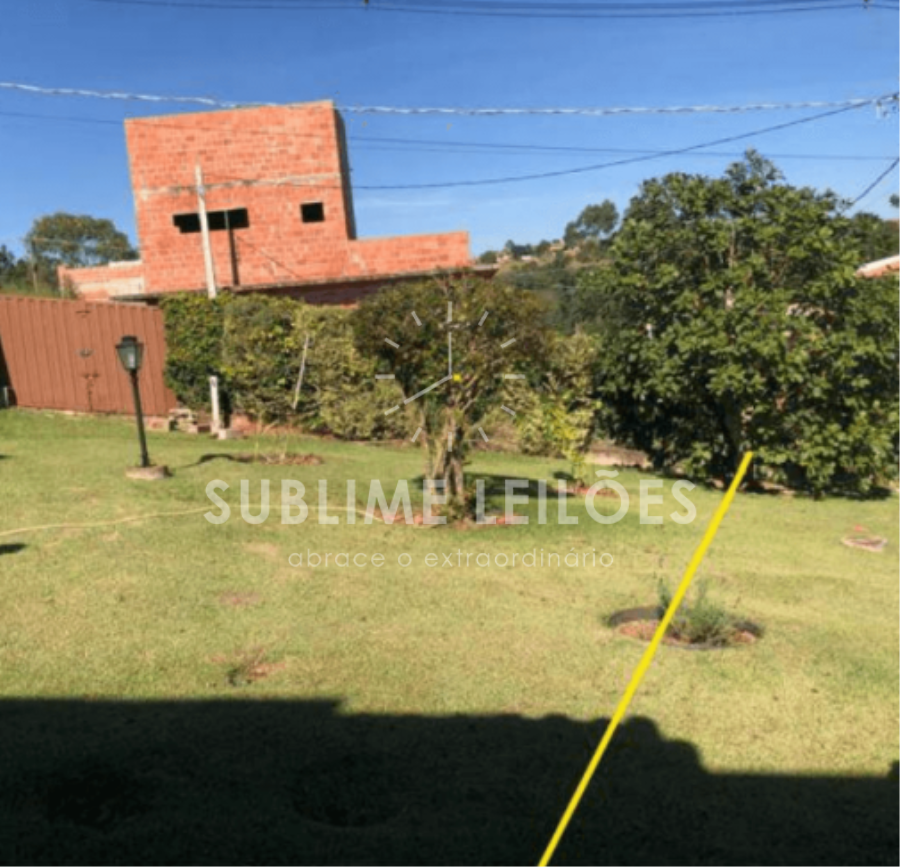 Terreno de 282m² | Benfeitorias Terreno em Itatiba - Cond. fechado, localizado em Itatiba - SP