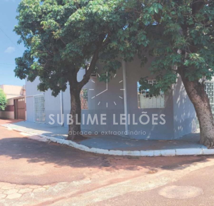 Terreno de 660m² | Constr. de 660m² Prédio comercial em Brasilândia - MS, localizado em Brasilândia - MS, bairro Centro