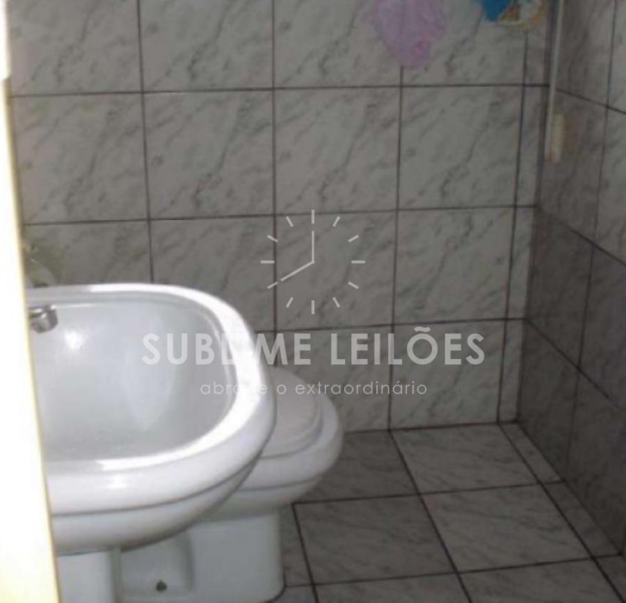 Terreno de 135m² | Constr. de 130m² Sobrado em Santo André, localizado em Santo André - SP, bairro Parque Novo Oratório