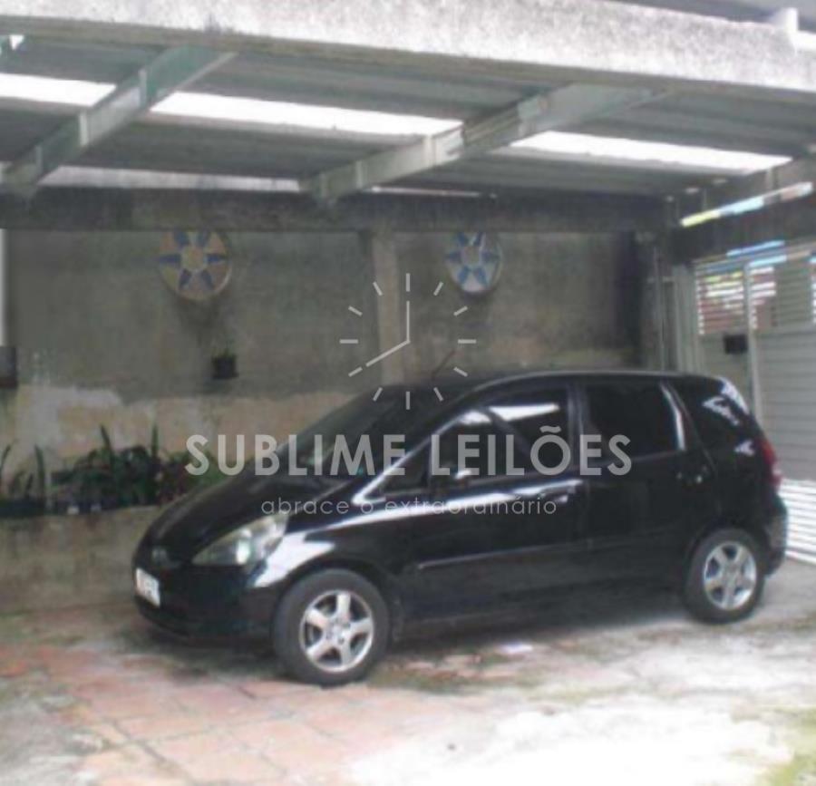 Terreno de 135m² | Constr. de 130m² Sobrado em Santo André, localizado em Santo André - SP, bairro Parque Novo Oratório