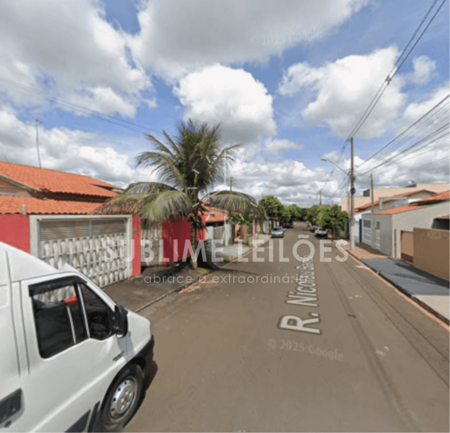 Terreno de 233m² | Benfeitorias Casa em Ouroeste, localizado em Ouroeste - SP