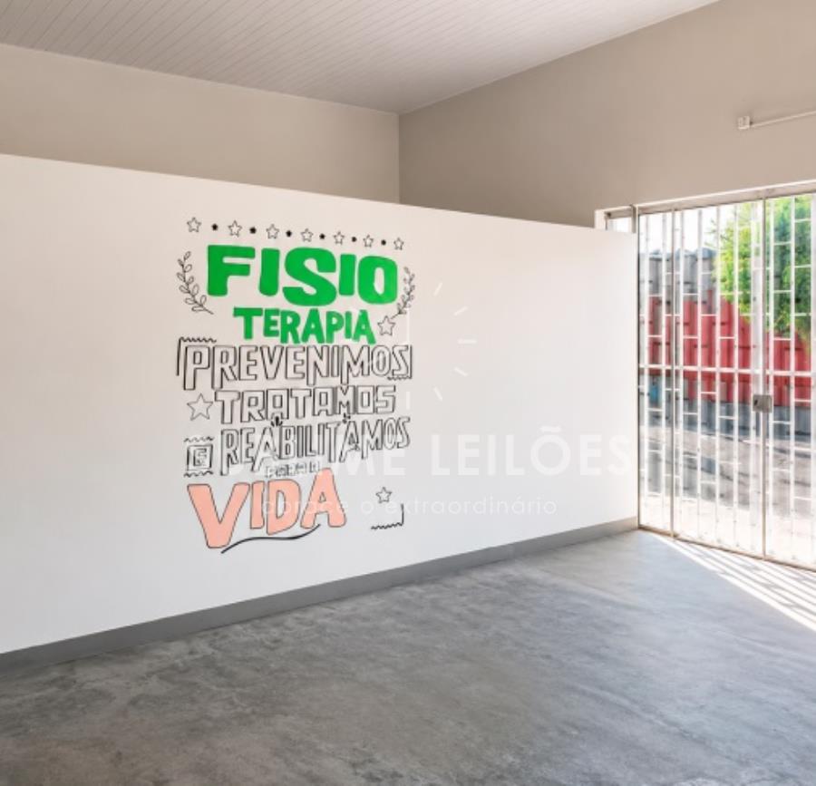 Terreno de 660m² | Constr. de 660m² Prédio comercial em Brasilândia - MS, localizado em Brasilândia - MS, bairro Centro